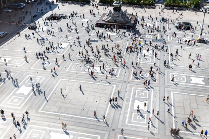 Crowds ways Crowds ways